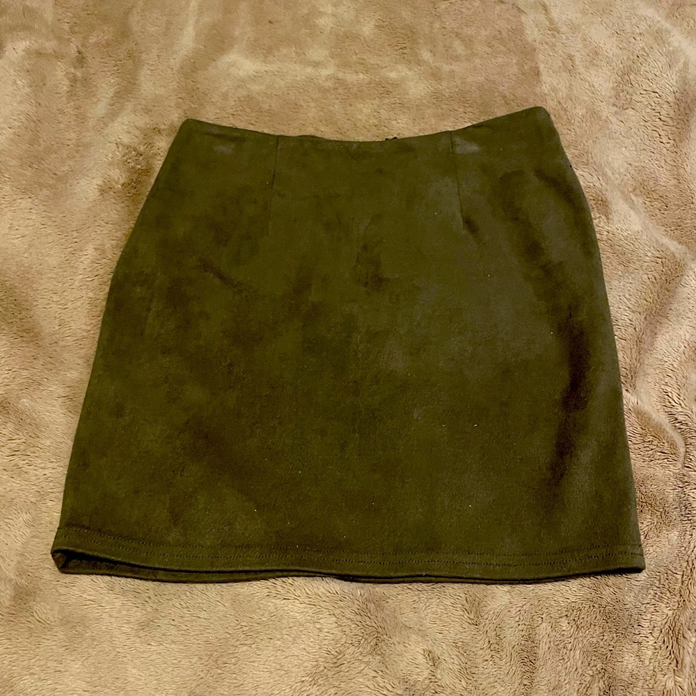 Windsor XS Green Suede Skirt